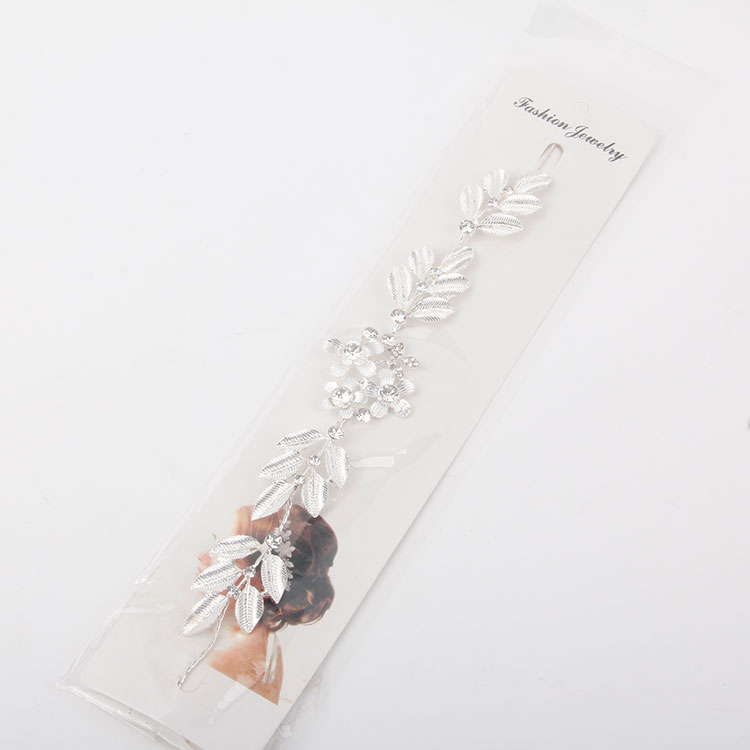 P-Flower Headband Chain With Diamonds