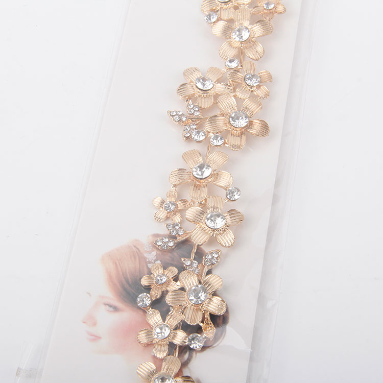 P-Flower Headband Chain With Pearls And Diamonds 3