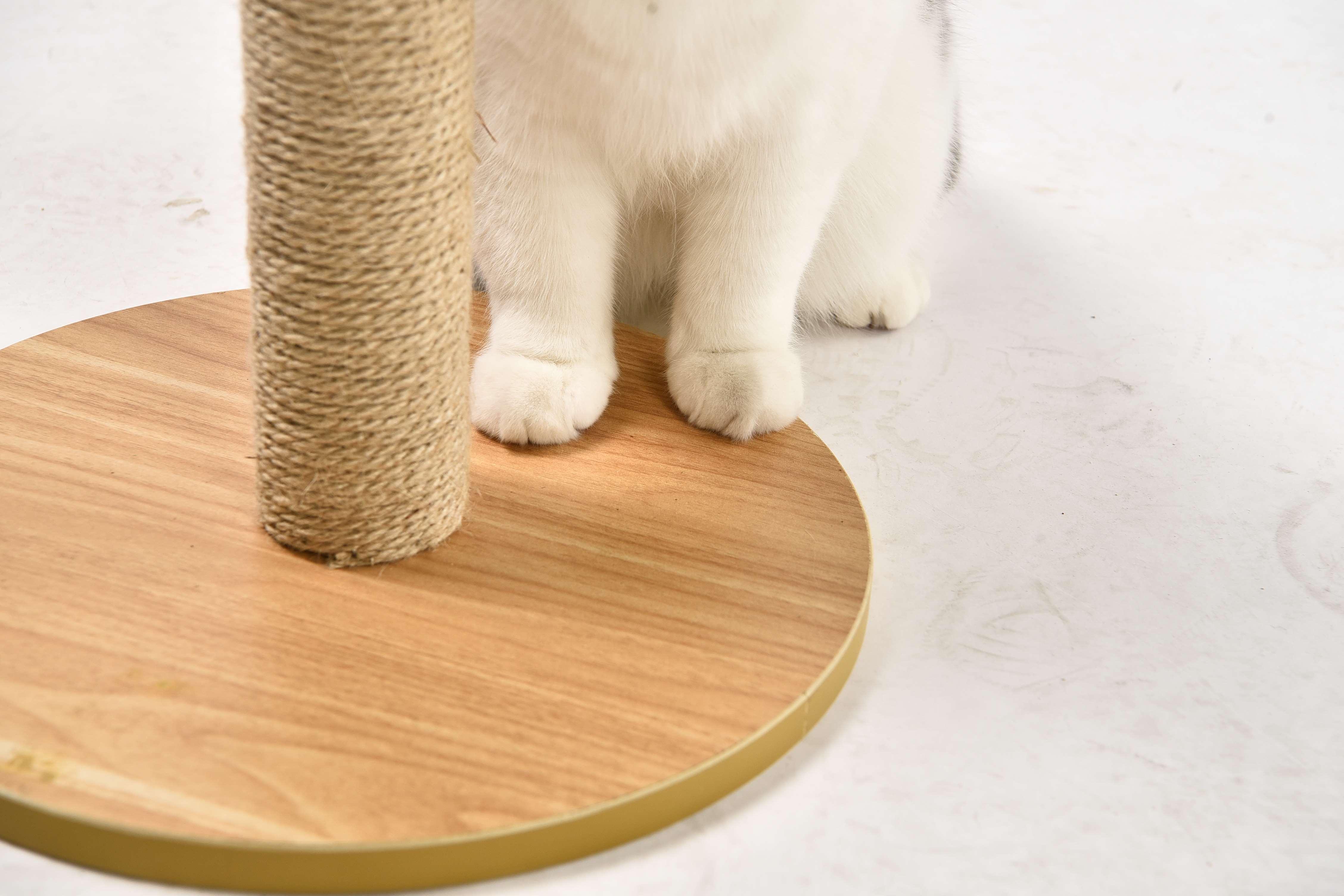 Cat Tree Factory Cat Scratcher Feather Toys Sisal Pet Kitten Cat Scratching Posts